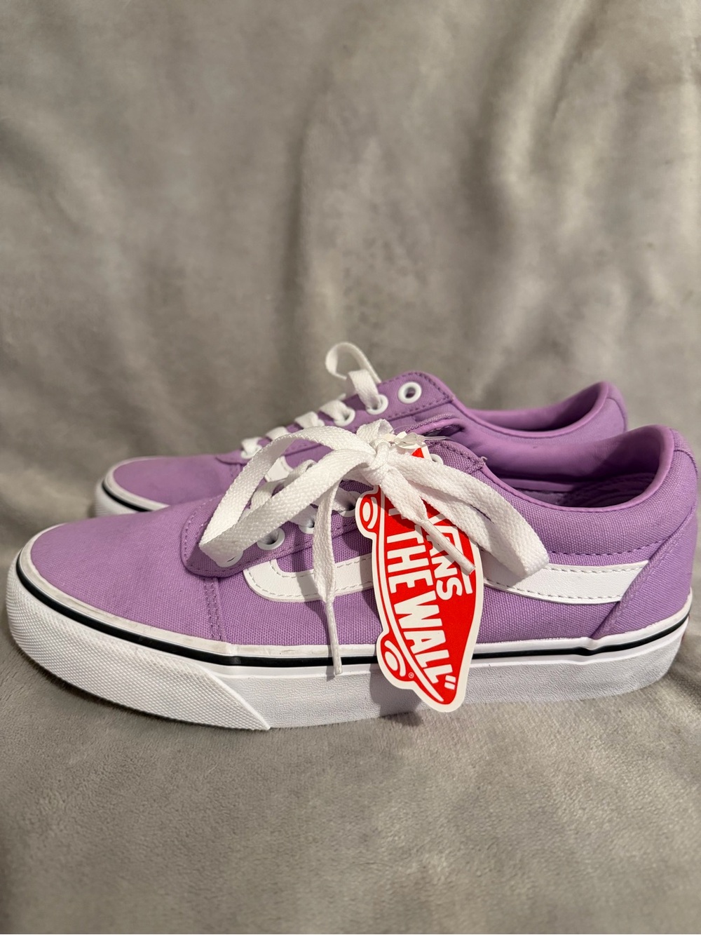 NWT Vans Ward Lavender Purple Canvas Sneaker Shoe Womens 6 White Stripe New